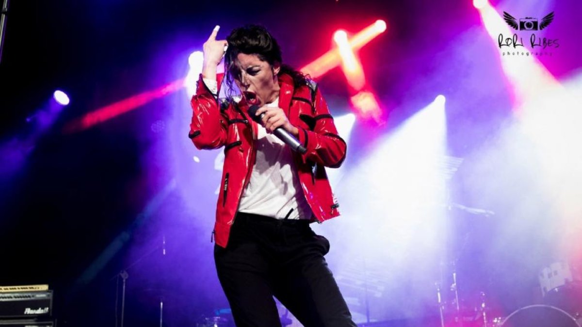 Un momento del espectáculo ‘Michael Jackson. I want u  back’ que llega al Calderón este fin de semana.-E.M