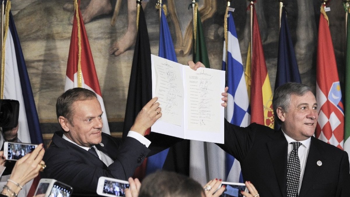 Donald Tusk y Antonio Tajani, en una imagen de archivo.- PARLAMENTO EUROPEO