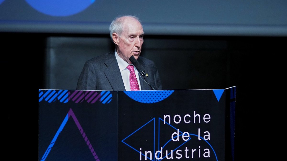 José Ramón Perán en la gala de la XXI edición de las Menciones Honoríficas del COIIM y los VIII Premios Nacionales de Ingeniería Industrial del Consejo.-ICAL