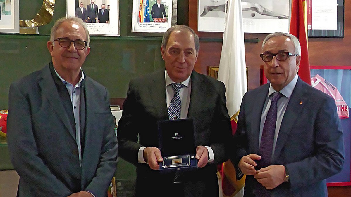 José Luis López Cerrón, José Miguel Ortega y Alejandro Blanco. EL MUNDO
