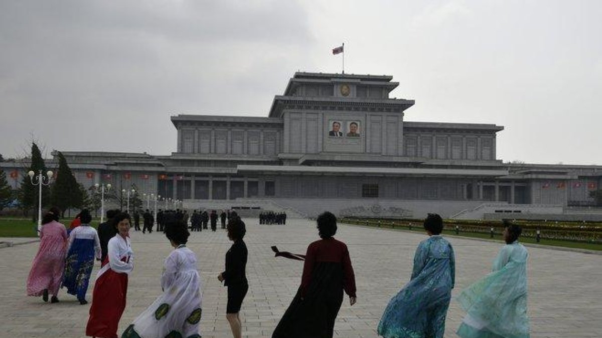 Venezuela y Corea del Norte acordaron en esa oportunidad estrechar sus lazos diplomáticos.-EFE
