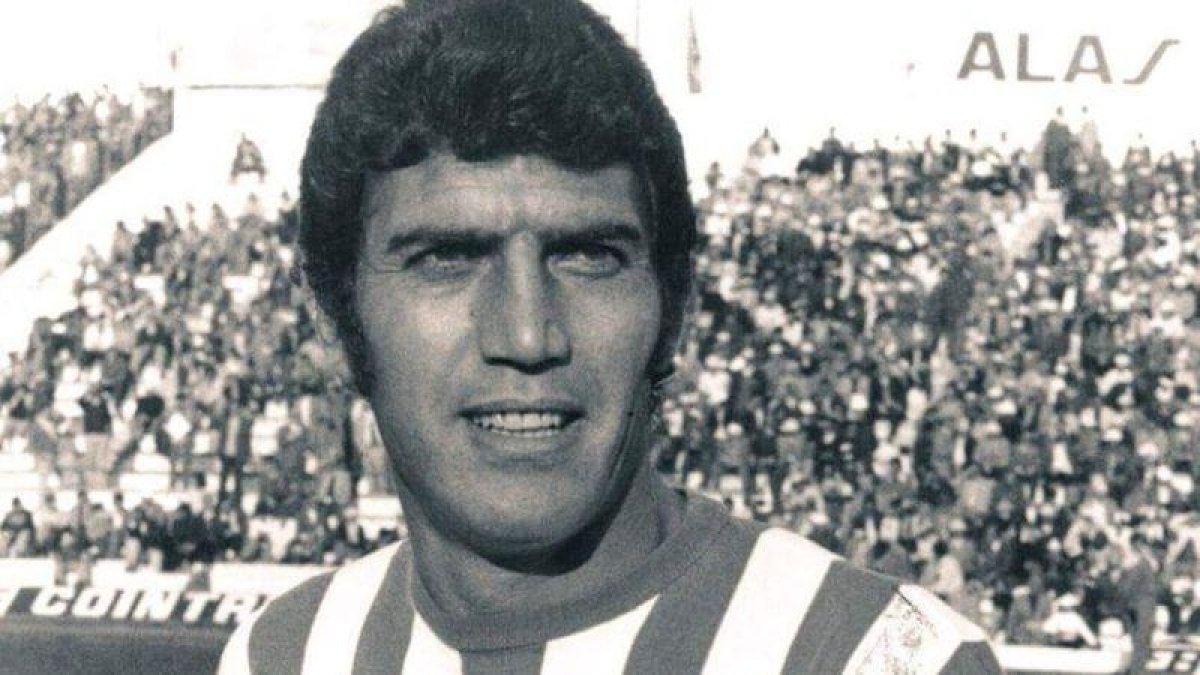 Rogelio Sosa, en su etapa como jugador del Betis.-TWITTER BETIS