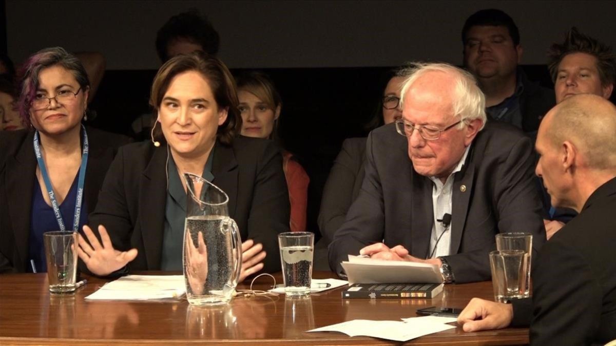 Colau y Bernie Sanders-