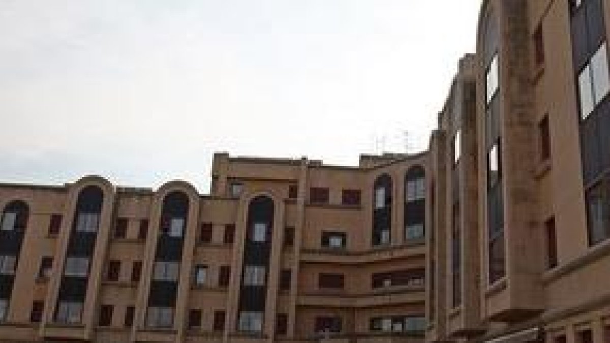 Residencia de Folres del Sil, en Ponferrada-ICAL