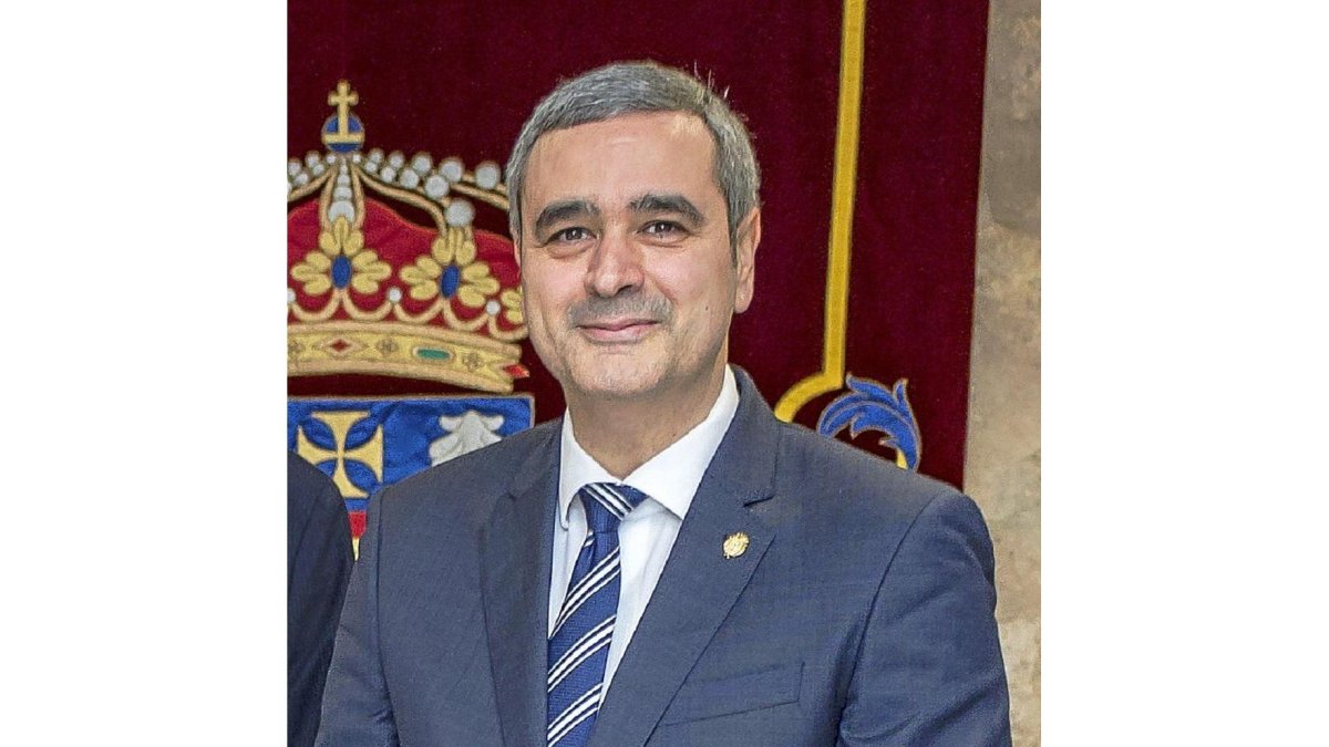 El investigador David Rodríguez Lázaro en las instalaciones de la Universidad de Burgos.-EL MUNDO
