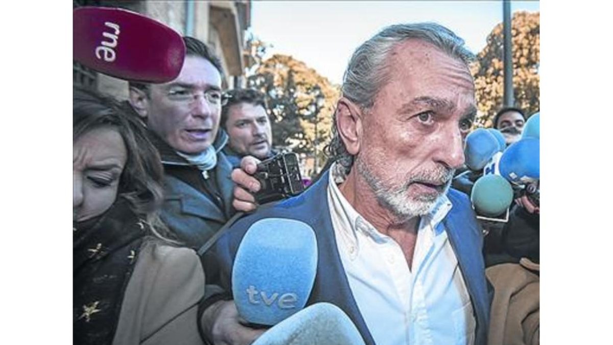 Francisco Correa, llegando al juzgado en Valencia-MIGUEL LORENZO
