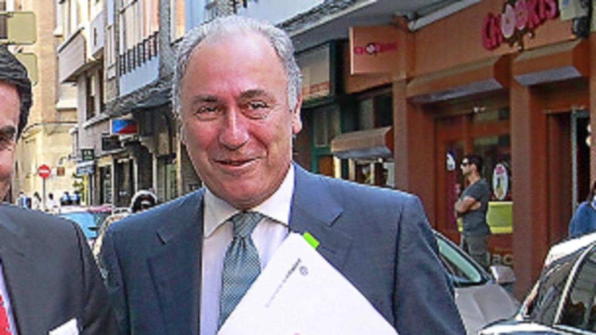 Antonio Gato, concejal de hacienda-J.M.LOSTAU