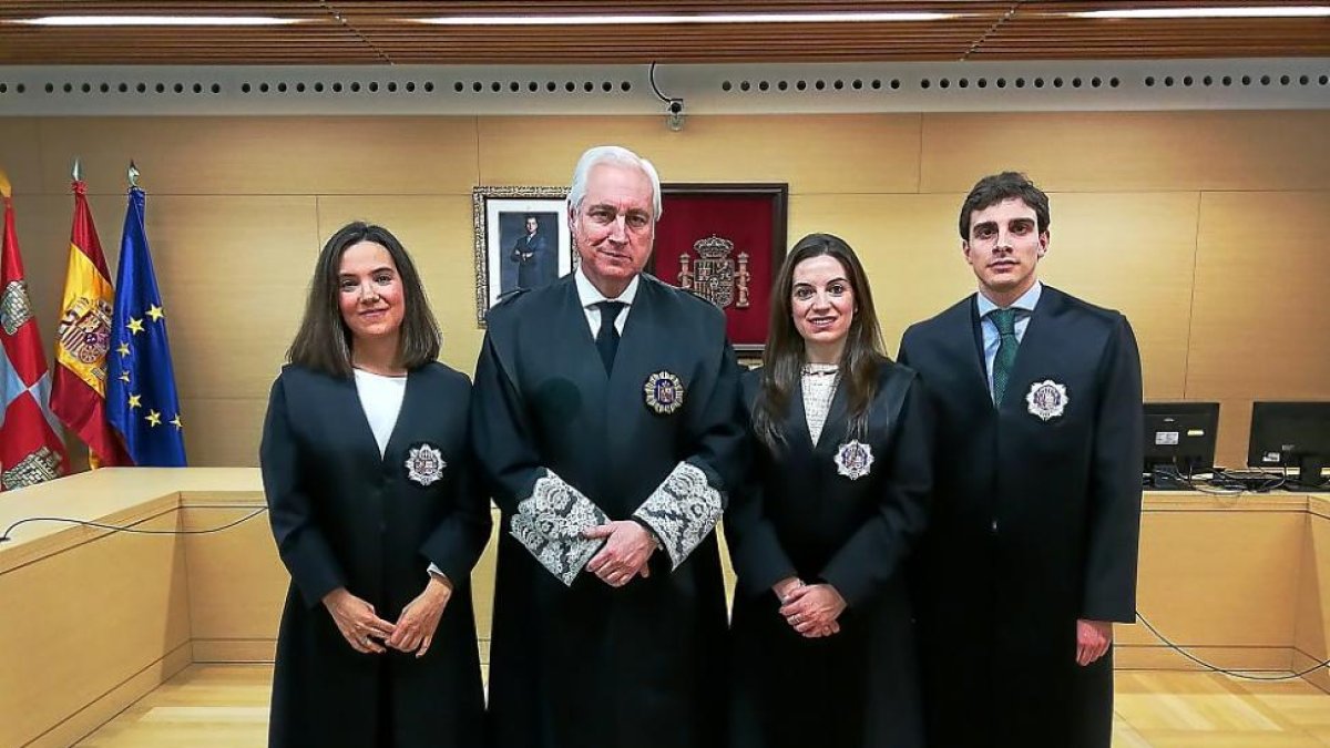 Carmen Hernanz Sánchez, José Luis Concepción, María del Pilar Julián Díaz de Geras y Jorge González Ibarburen.-E. M.