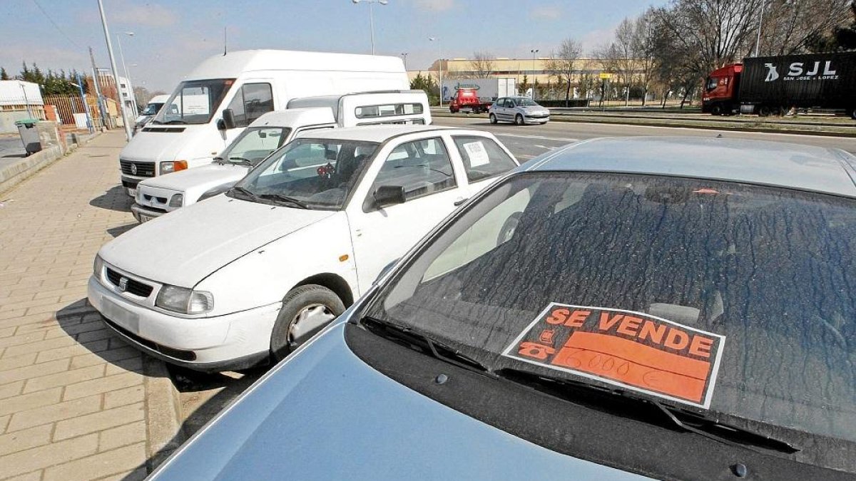 Venta de coches de segunda mano.-CARLOS ESPESO