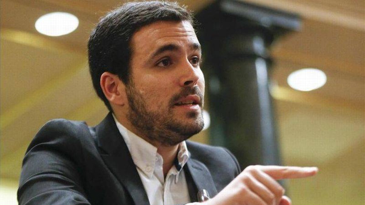 Alberto Garzón, durante una intervención en el Congreso el pasado 21 de enero.-Foto: EFE / PACO CAMPOS
