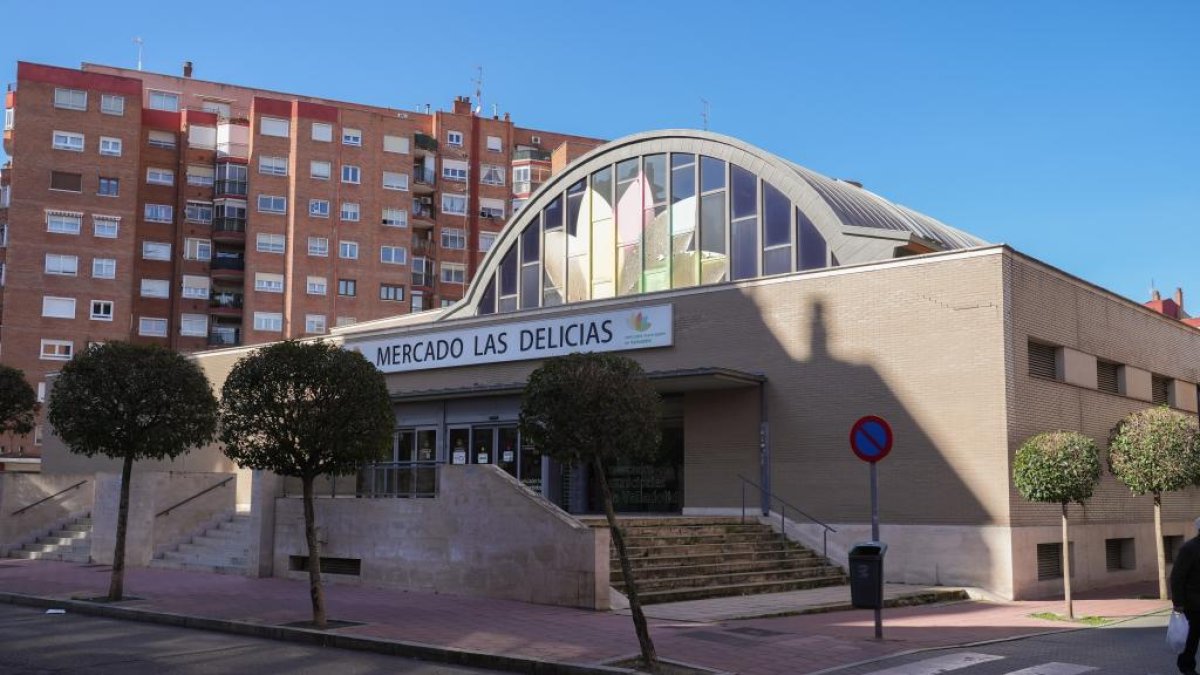  Mercado Las Delicias en el Paseo de San Vicente