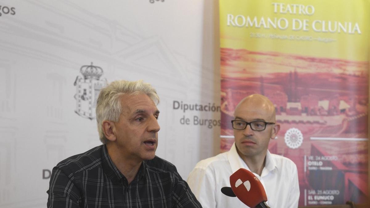 Miguel ÁngelVieria y Luis Jorge del Barco, durante la presentación.-ICAL