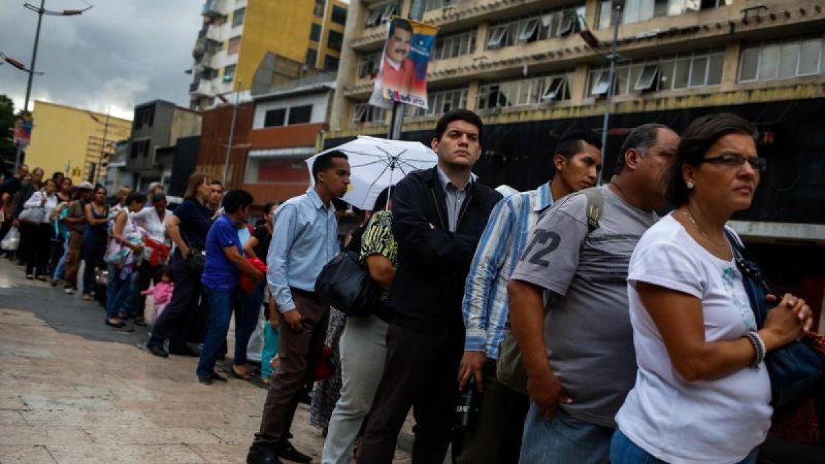 Venezuela vive una profunda crisis económica y social que ha impactado en la educación.-CRISTIAN HERNANDEZ (EFE)