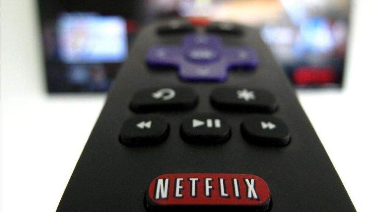 Imagen promocional de la plataforma de televisíon por internet Netflix.-MIKE BLAKE
