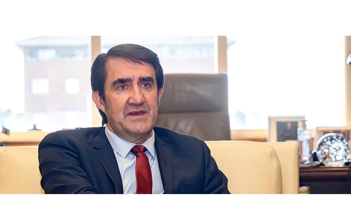 El consejero de Fomento y Medio Ambiente de la Junta de Castilla y León, Juan Carlos Suárez Quiñones. - PABLO REQUEJO / PHOTOGENIC
