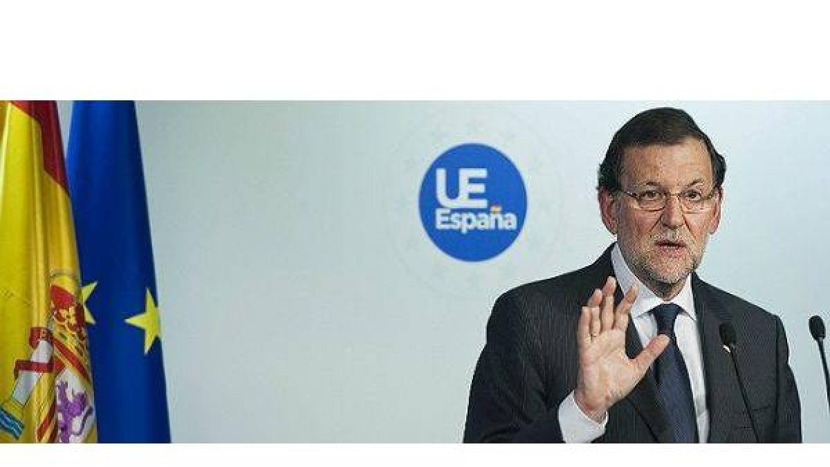 El presidente del Gobierno, Mariano Rajoy, durante la rueda de prensa que ha ofrecido este viernes en Bruselas.-Foto: HORST WAGNER / EFE