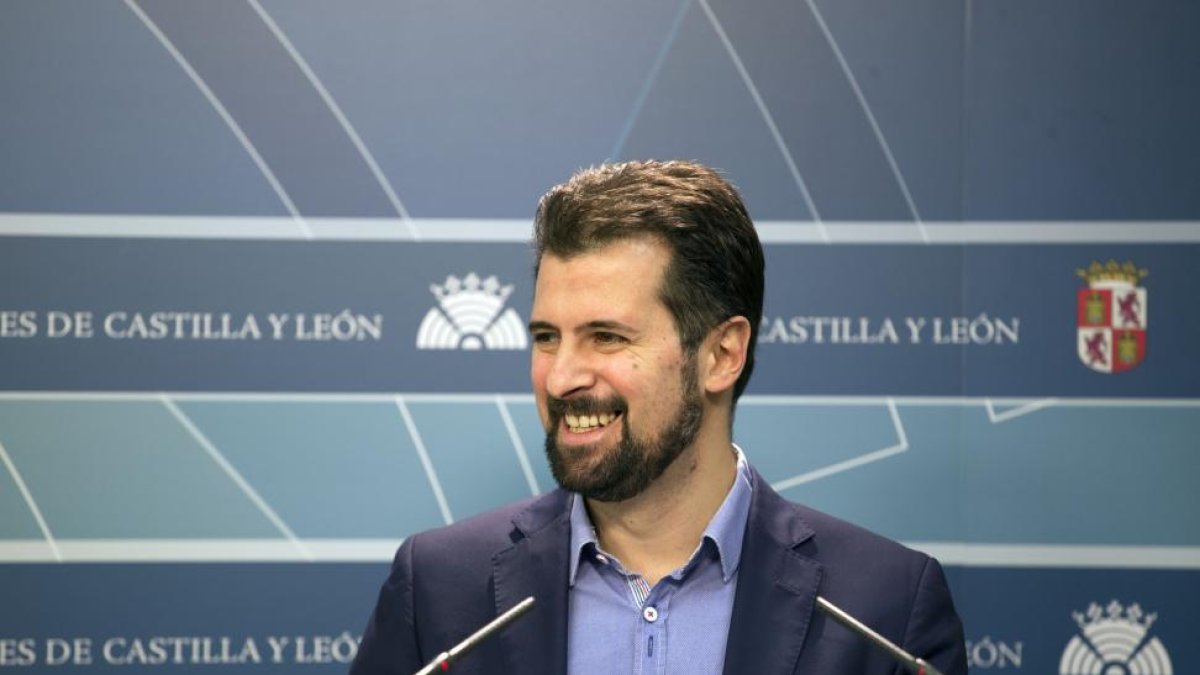 El secretario general del PSCyL, Luis Tudanca, en su comparecencia de ayer.-ICAL