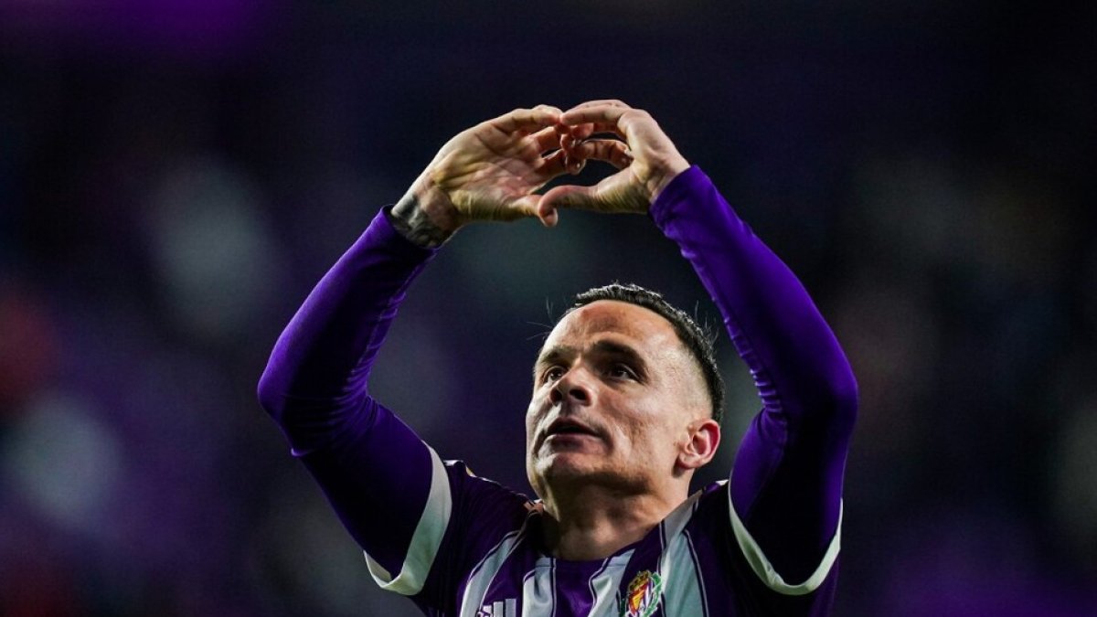 Mesa dedica un gol en un choque anterior con el Real Valladolid. / RV