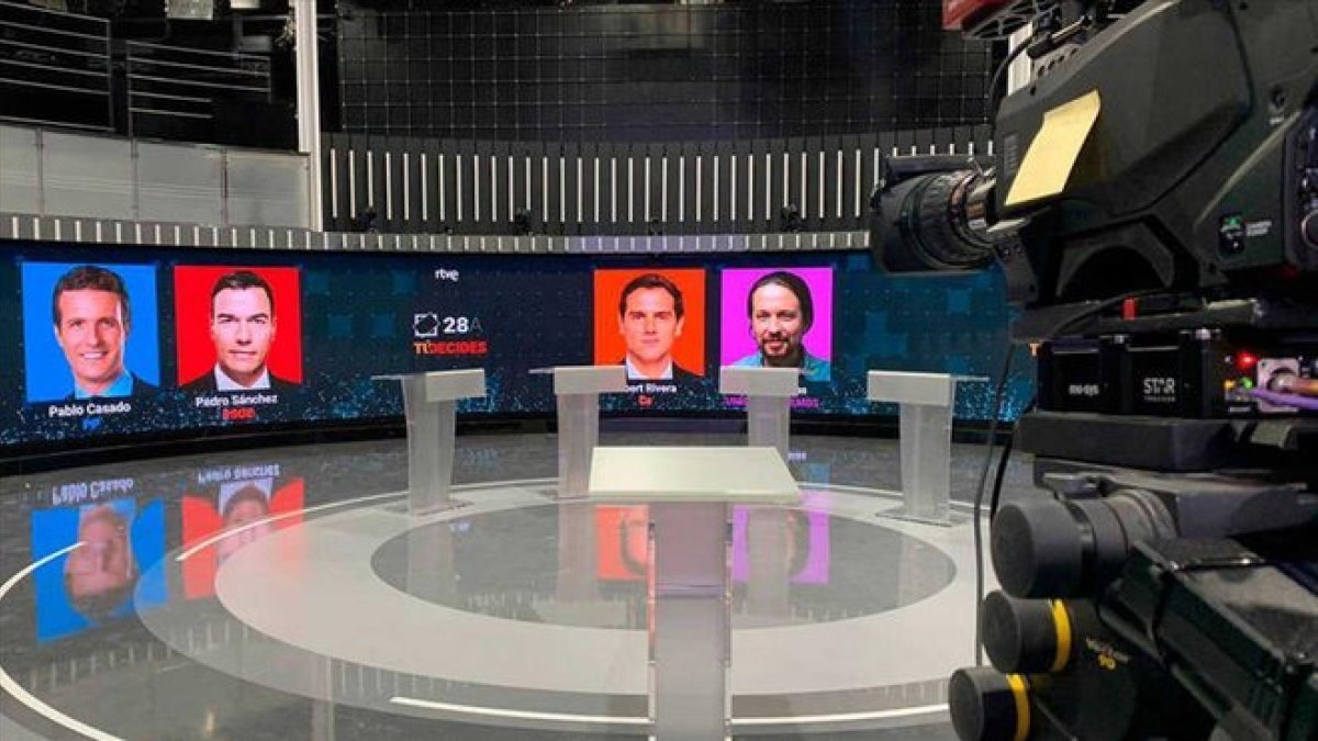 El plató que ha preparado Televisión Española en Prado del Rey.-TVE