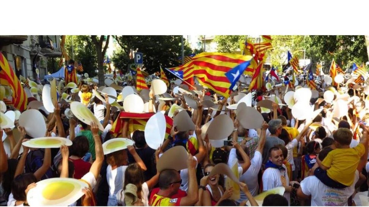 Imagen de la manifestación de la ANC en el paseo de Sant Joan de Barcelona.-XAVIER JUBIERRE
