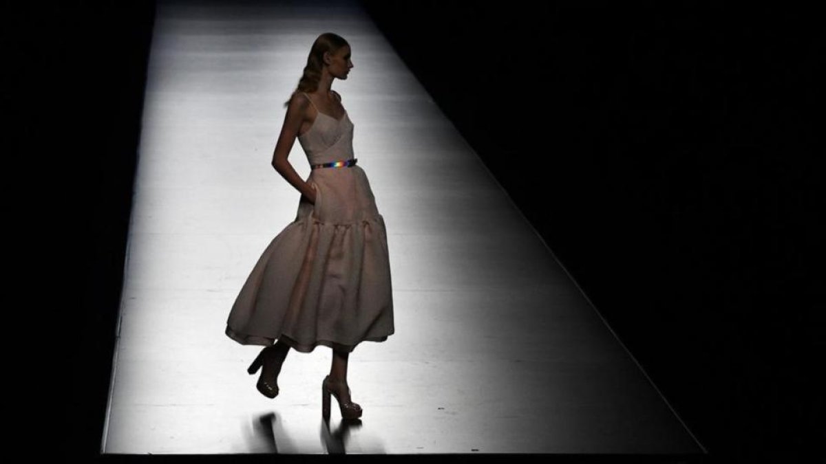 Desfile de The 2nd Skin Co.-GERARD JULIEN
