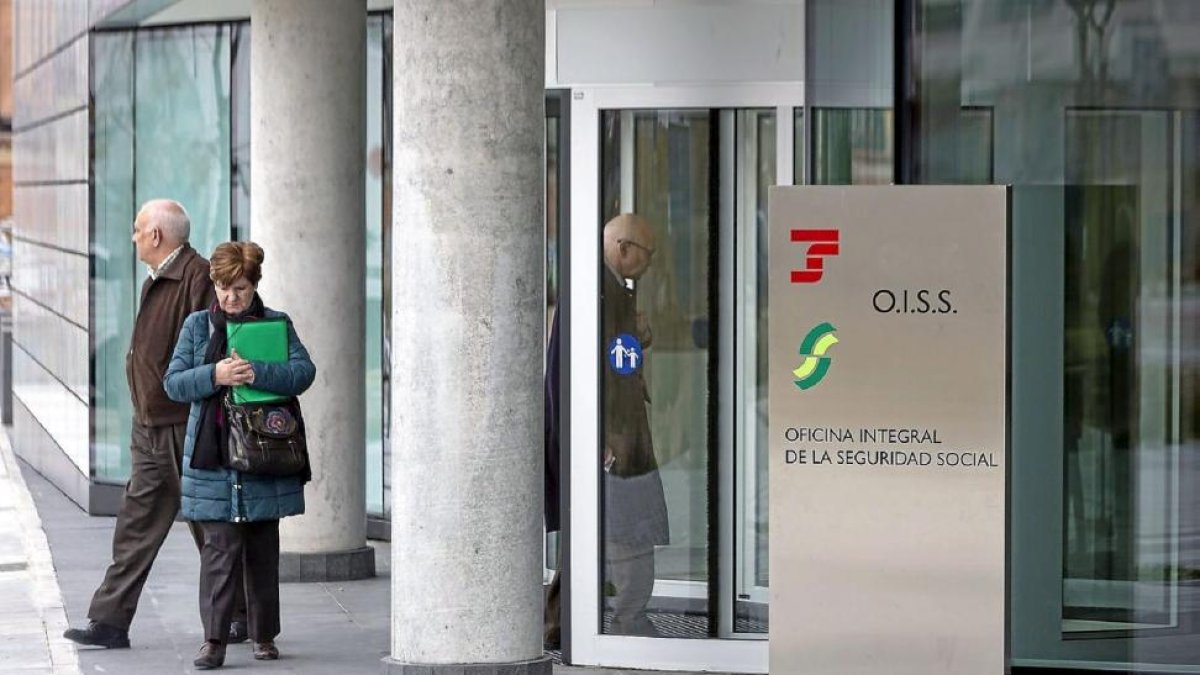 Sede de la Seguridad Social en Valladolid donde se ha tramitado la deuda de la empresa Mantecadas Posadas de Sardón de Duero.-ICAL