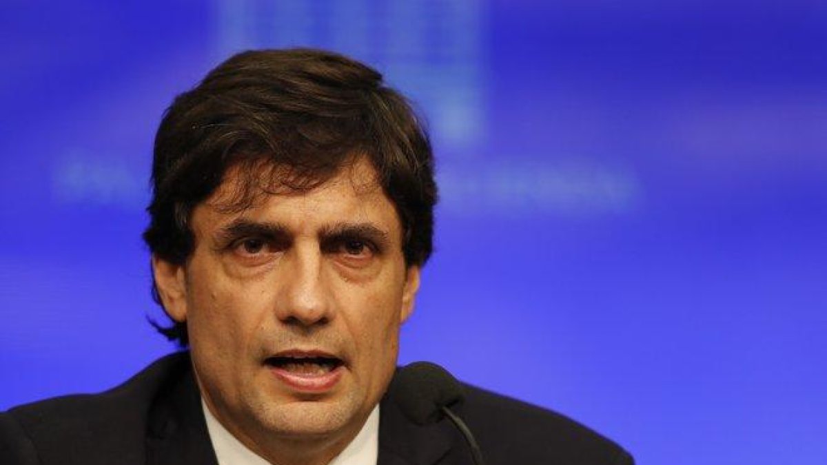 Hernán Lacunza, ministro de Hacienda de Argentina.-AP