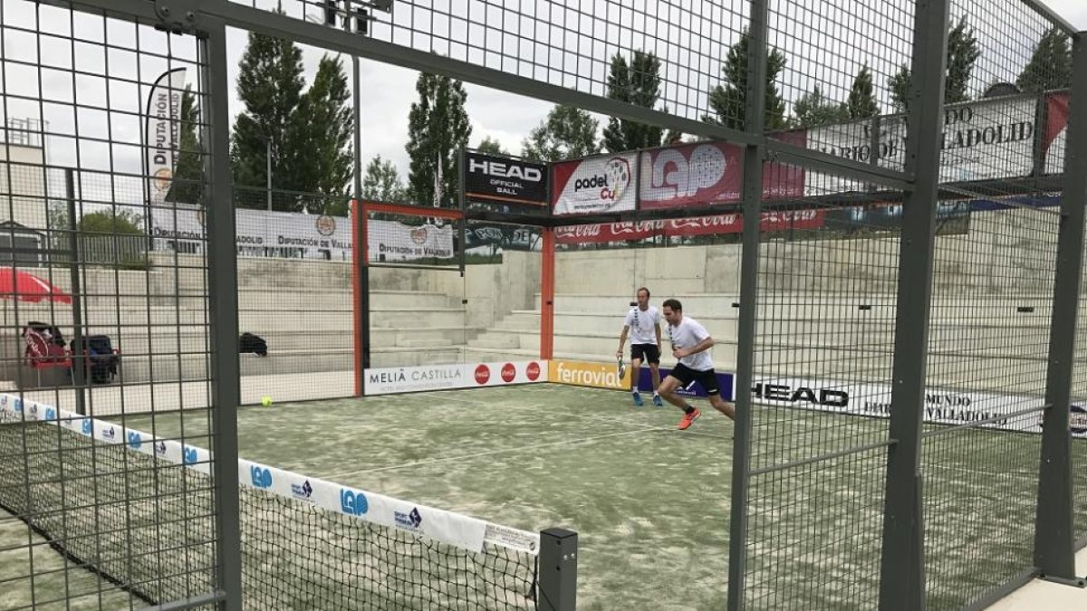 Vista parcial de una pista del Club Raqueta en la Final Four de 2017.-EM
