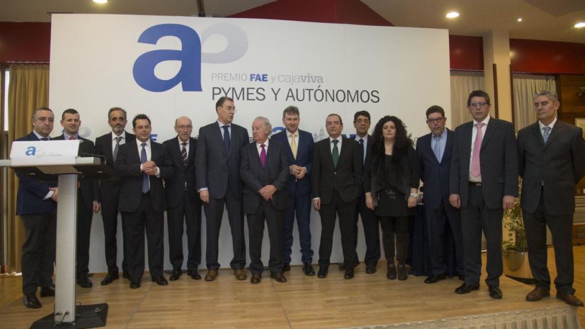 Premios FAE y CajaViva para Pymes y Autónomos 2016-ICAL