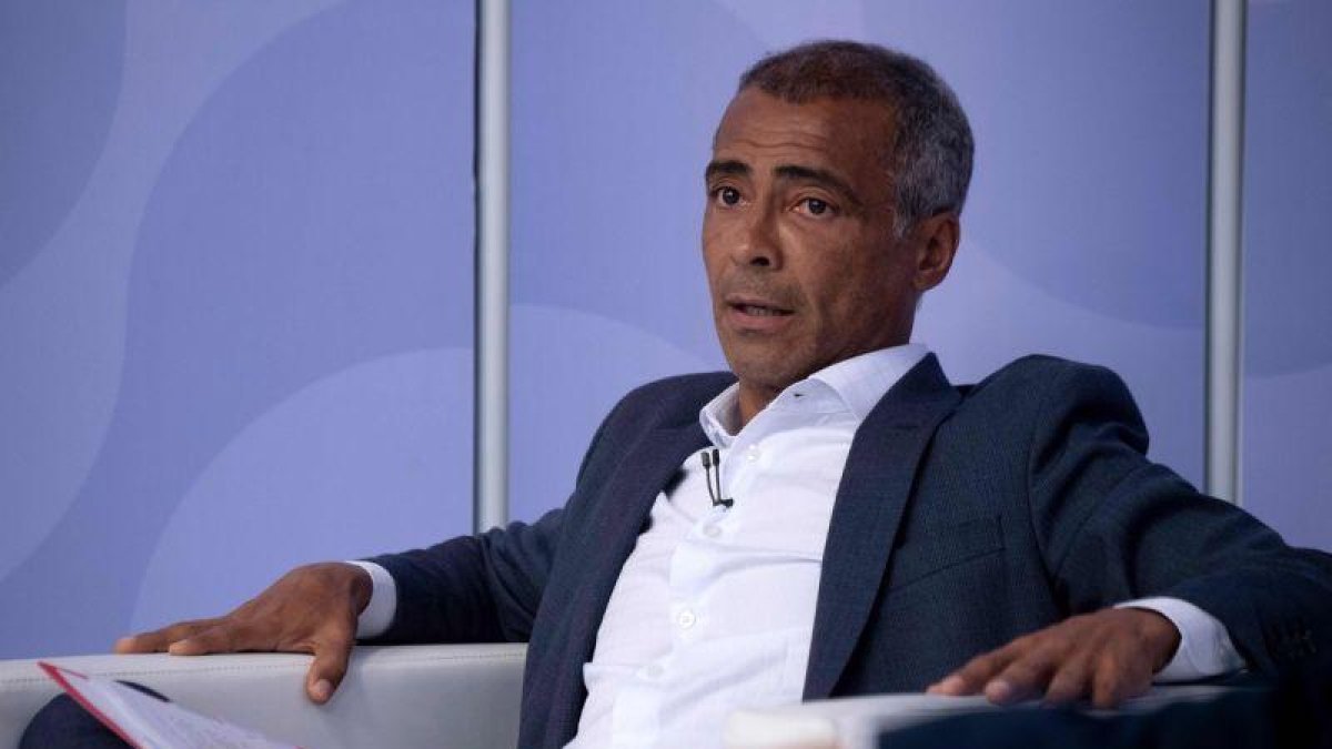 Romário entró en la política en 2010, cuando fue elegido diputado federal por su natal estado de Río de Janeiro.-MAURO PIMENTEL (AFP)