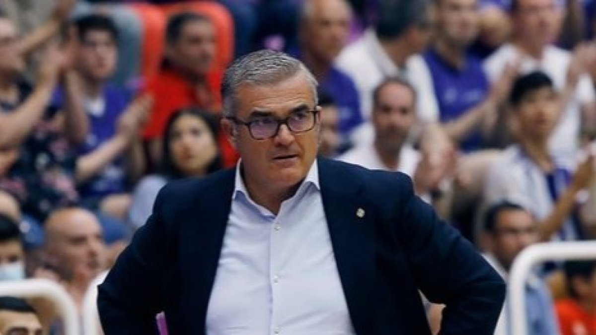 Paco García.