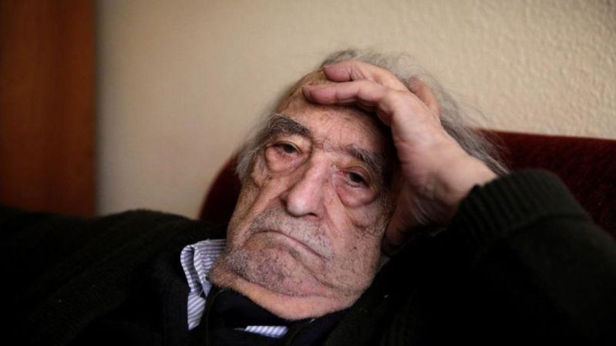 Rafael Sánchez Ferlosio, en su casa.-JOSÉ LUIS ROCA