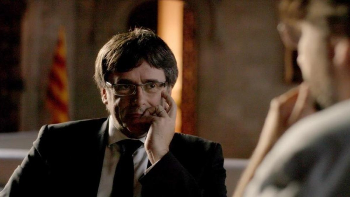 Carles Puigdemont conversa con Jordi Évole en el especial por el 1-O de Salvados (La Sexta).-EL PERIÓDICO (LA SEXTA)