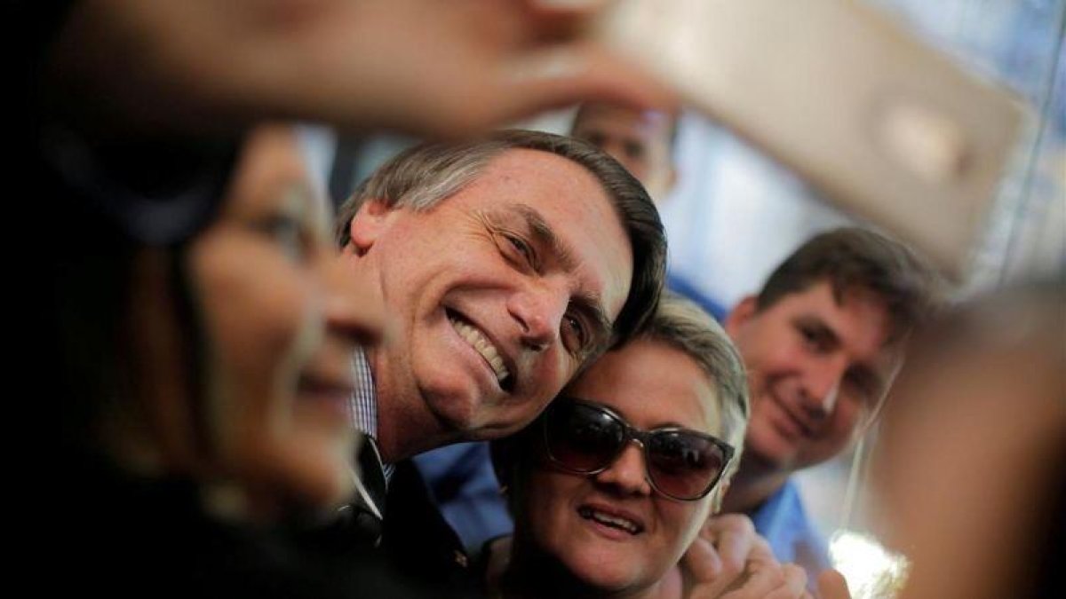 El ultraderechista Jair Bolsonaro durante la campaña electoral.-REUTERS / ADRIANO MACHADO