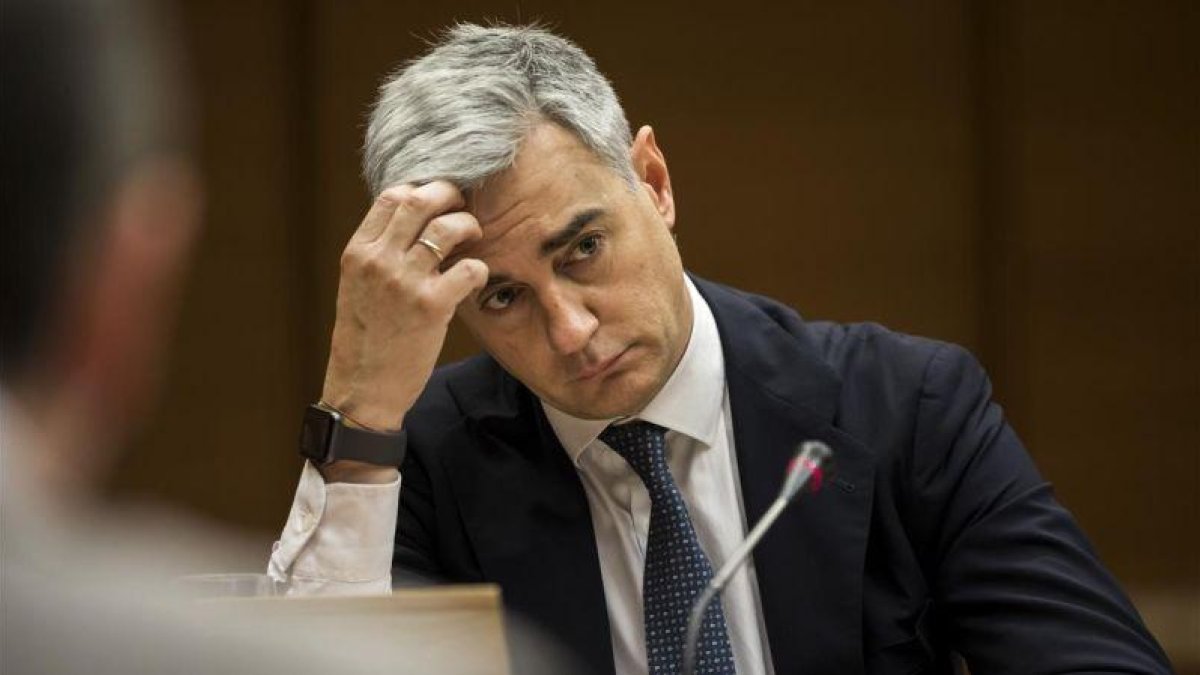 Ricardo Costa, este jueves, durante su comparecencia en las Corts valencianas.-MIGUEL LORENZO