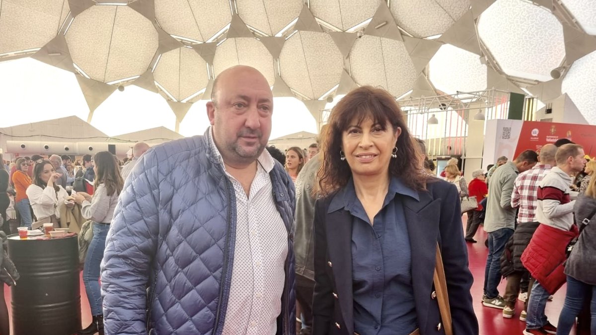 Jaime Fernández y Ana Redondo en el último día del 'Festival de la Tapa'. -E.M.