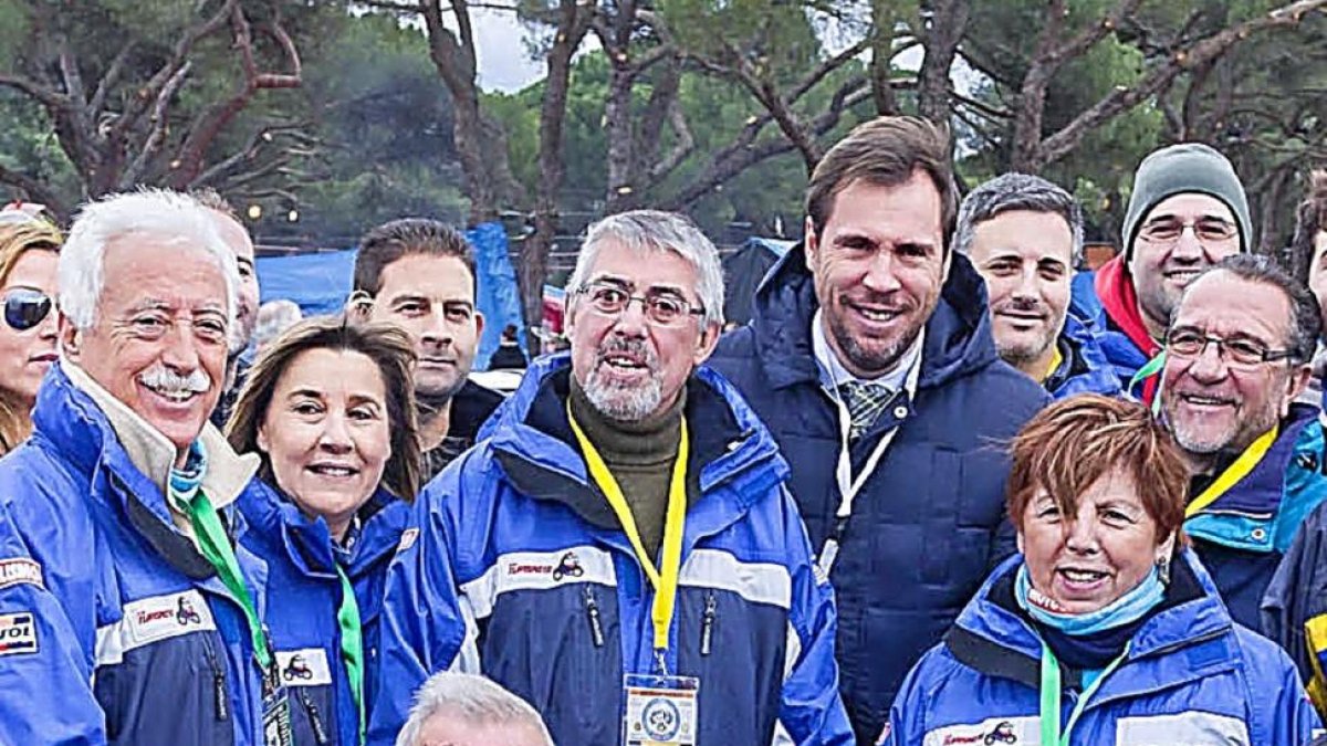 Socios y colaboradores de Turismoto en la cita la Fiesta de la Moto de enero 2016 con Óscar Puente-Pablo Requejo
