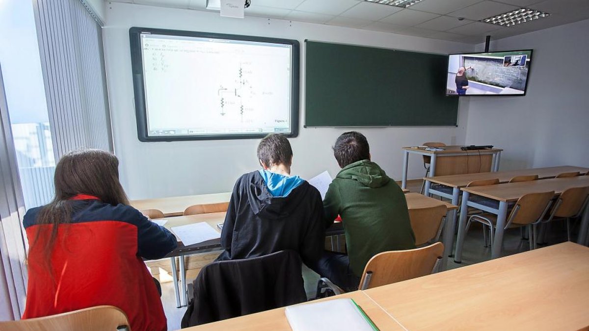 Clases por videoconferencia.-PABLO REQUEJO