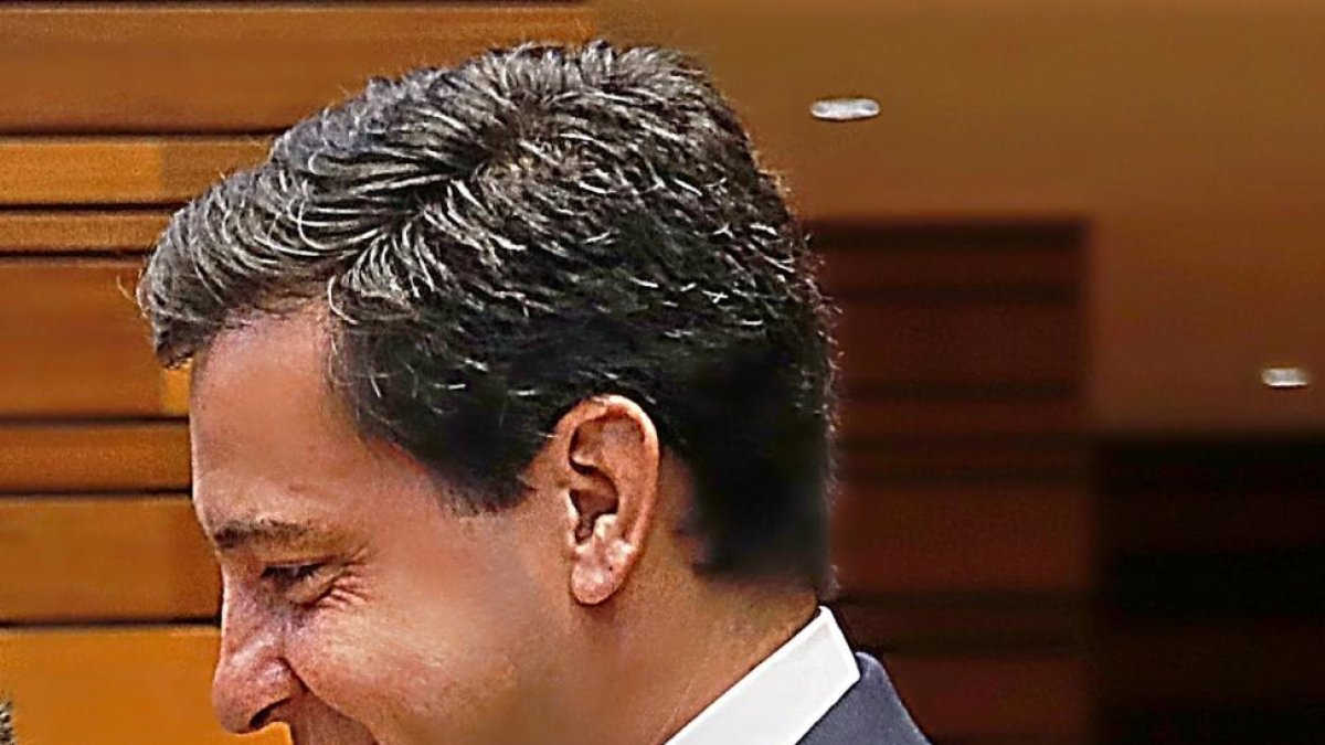 Raúl de la Hoz.-J.M.LOSTAU