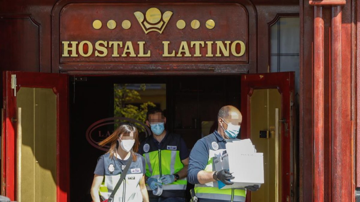 Macrorredada en el Club Latino.- J. M. LOSTAU