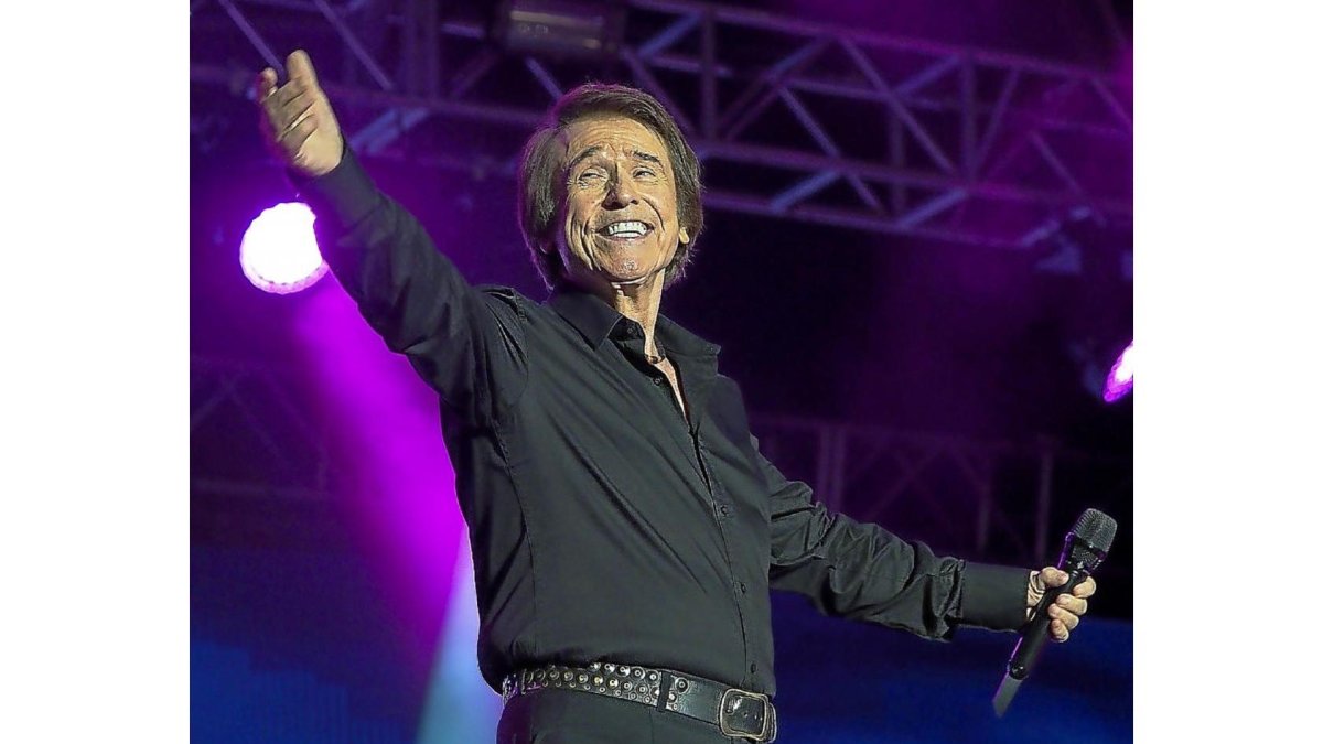Concierto de Raphael en Valladolid.-MIGUEL ÁNGEL SANTOS / PHOTOGENIC