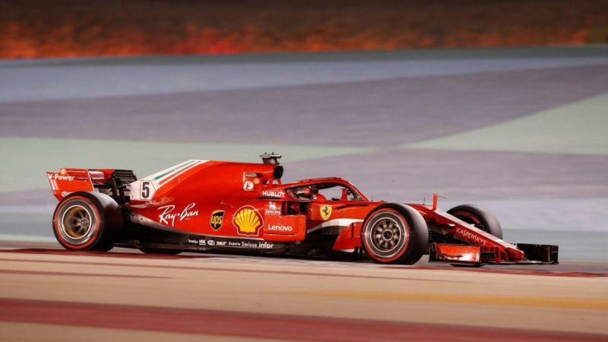Sebastian Vettel, camino de su victoria.-VALDRIN XHEMAJ (EFE)