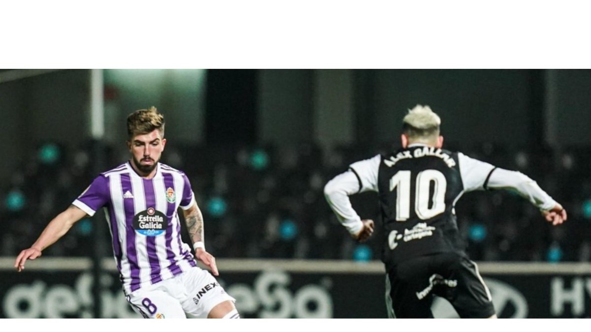 Monchu encara a Gallar en el duelo en Cartagena. / R. V / I. SOLA