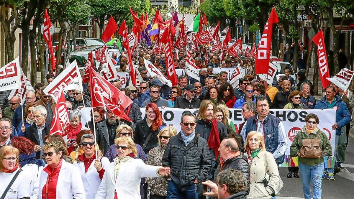 El líder regional de Podemos participó en la manifestación de León.-ICAL