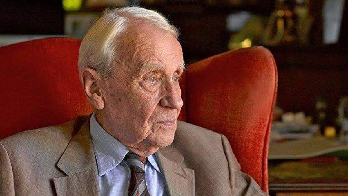 Christopher Tolkien, tercer hijo de J.R.R. Tolkien.-ARCHIVO