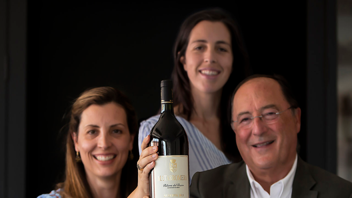 Paloma Moro, Beatriz Moro y Carlos Moro.- WEB MATARROMERA