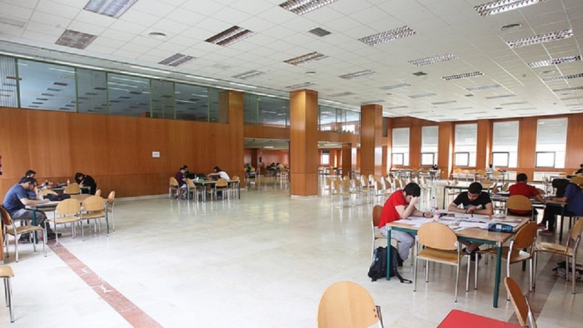 Sala polivalente del Edificio de Tecnologías de la Información y las Telecomunicaciones (Campus Miguel Delibes). UNIVERSIDAD DE VALLADOLID
