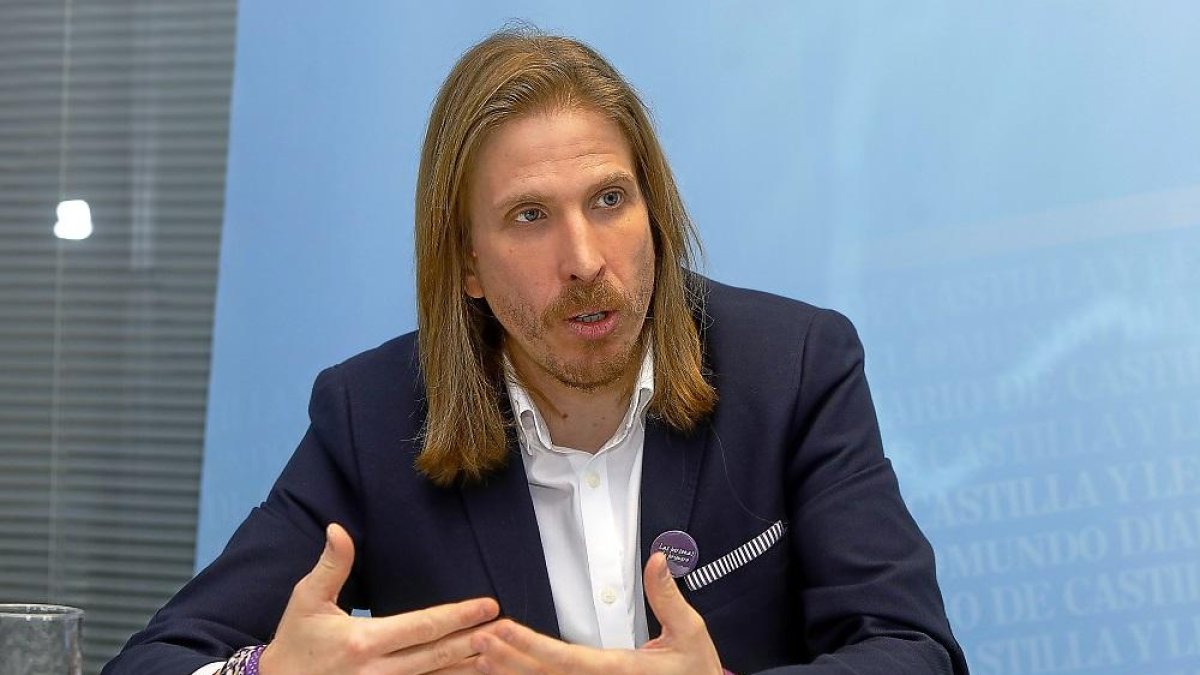 Pablo Fernández.-J.M. LOSTAU