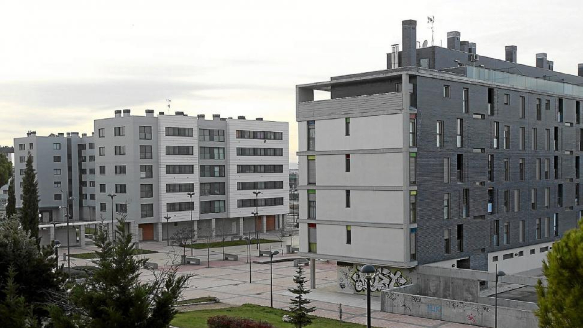 Imagen de archivo de bloques de viviendas en Valladolid.