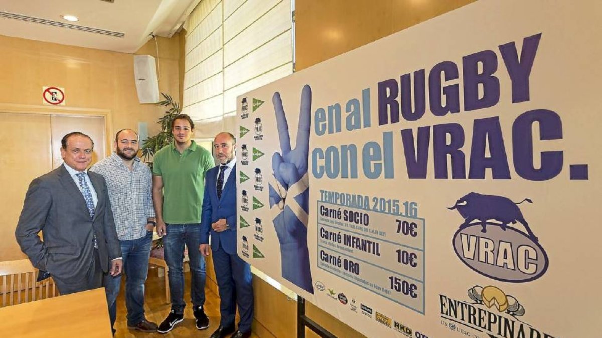Presentación de la campaña de abonados 15-16 con los precios de los carnés.-Miguel Ángel Santos